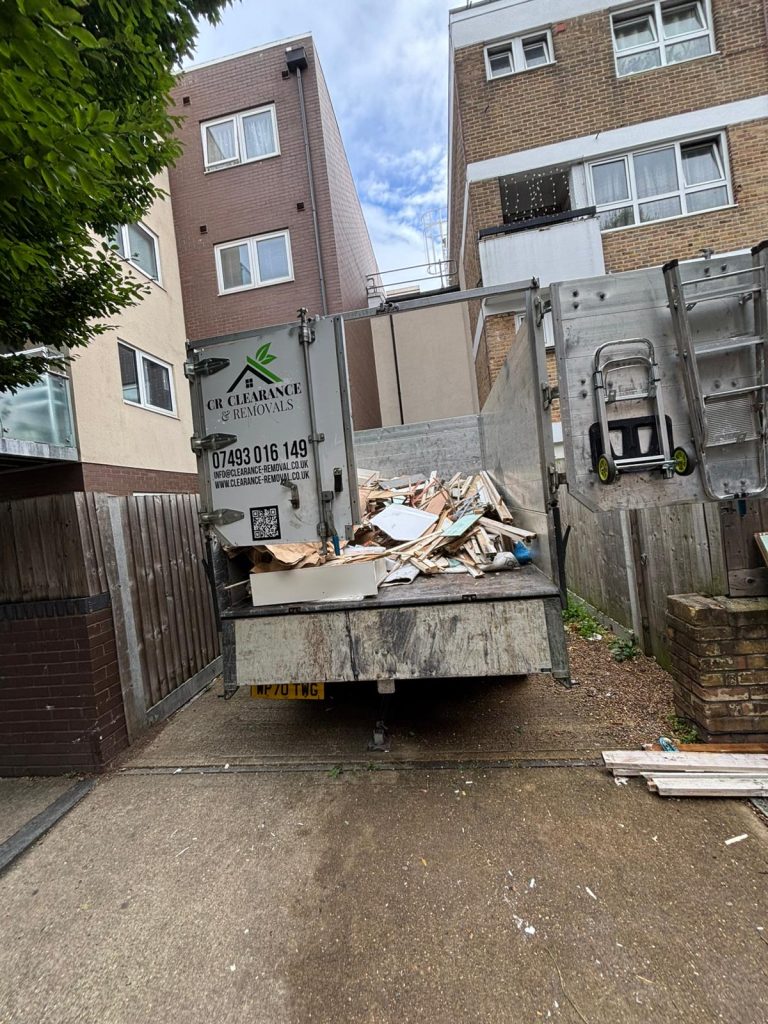 WhatsApp Image 2025-09-10 at 13.16.56 Clearance in E34HY