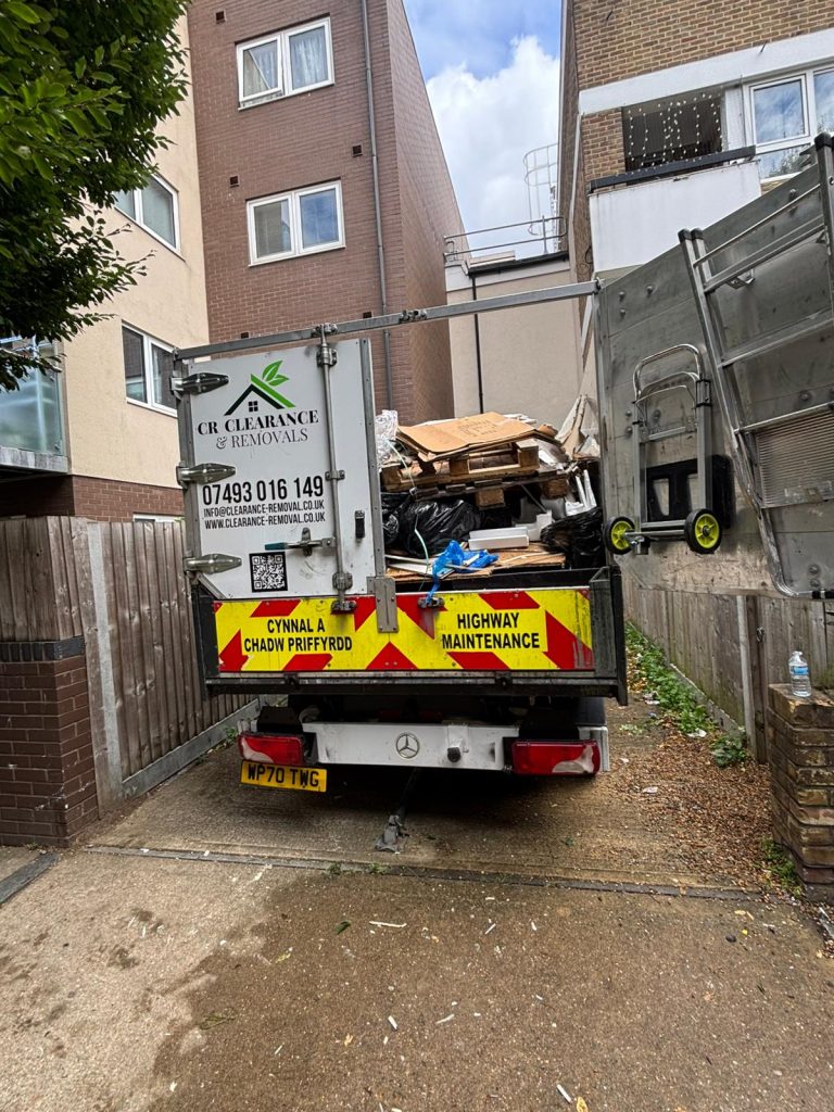 WhatsApp Image 2025-09-10 at 13.17.54 Clearance in E34HY